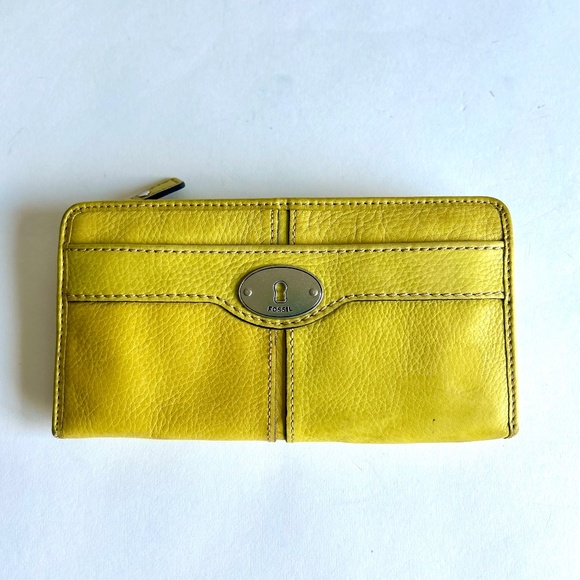 Fossil Yellow Genuine Leather Zip Closure Wallet - Picture 1 of 15